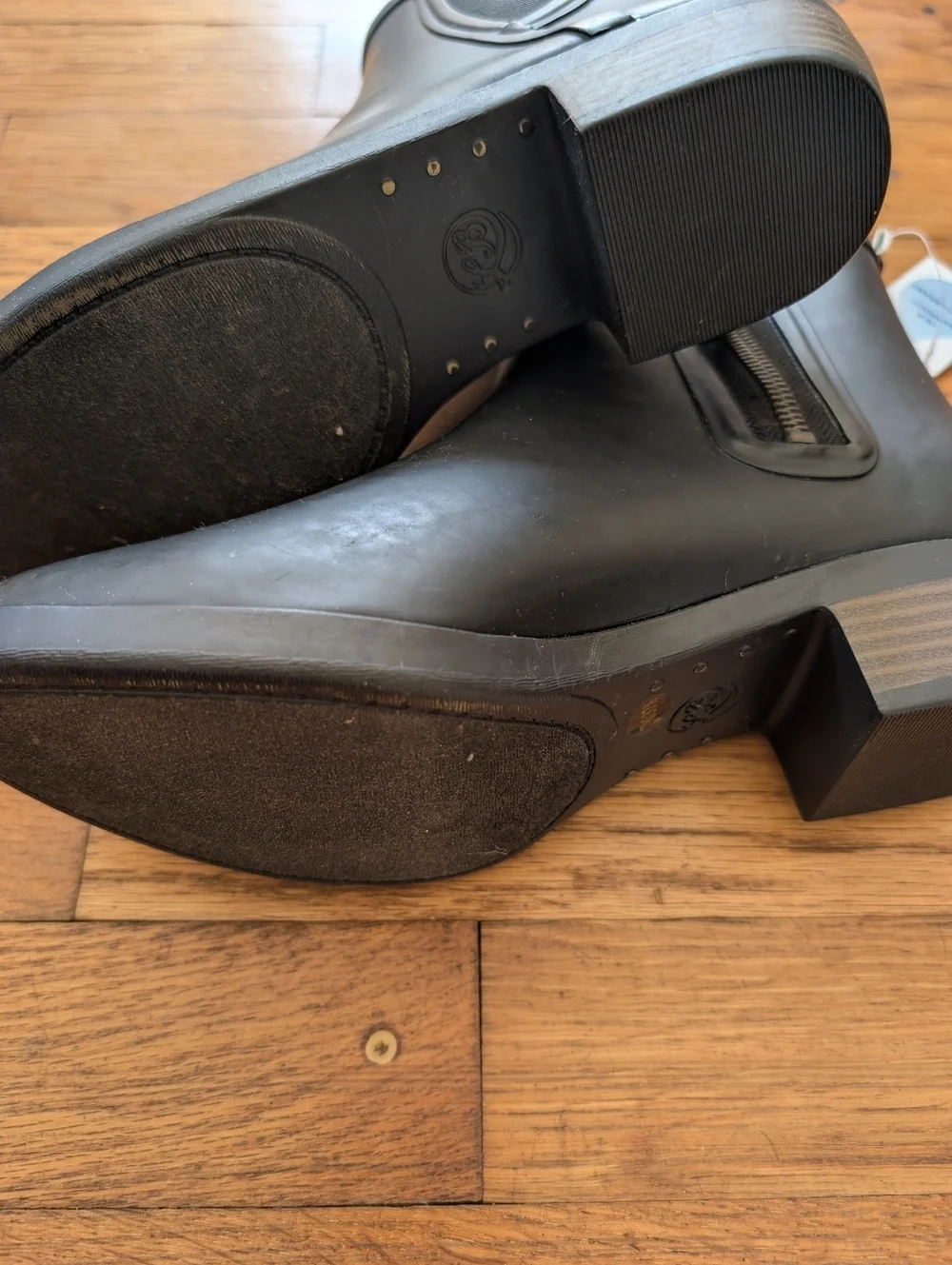 NWT Lucky Brand Black Chelsea Ankle Rain Booties